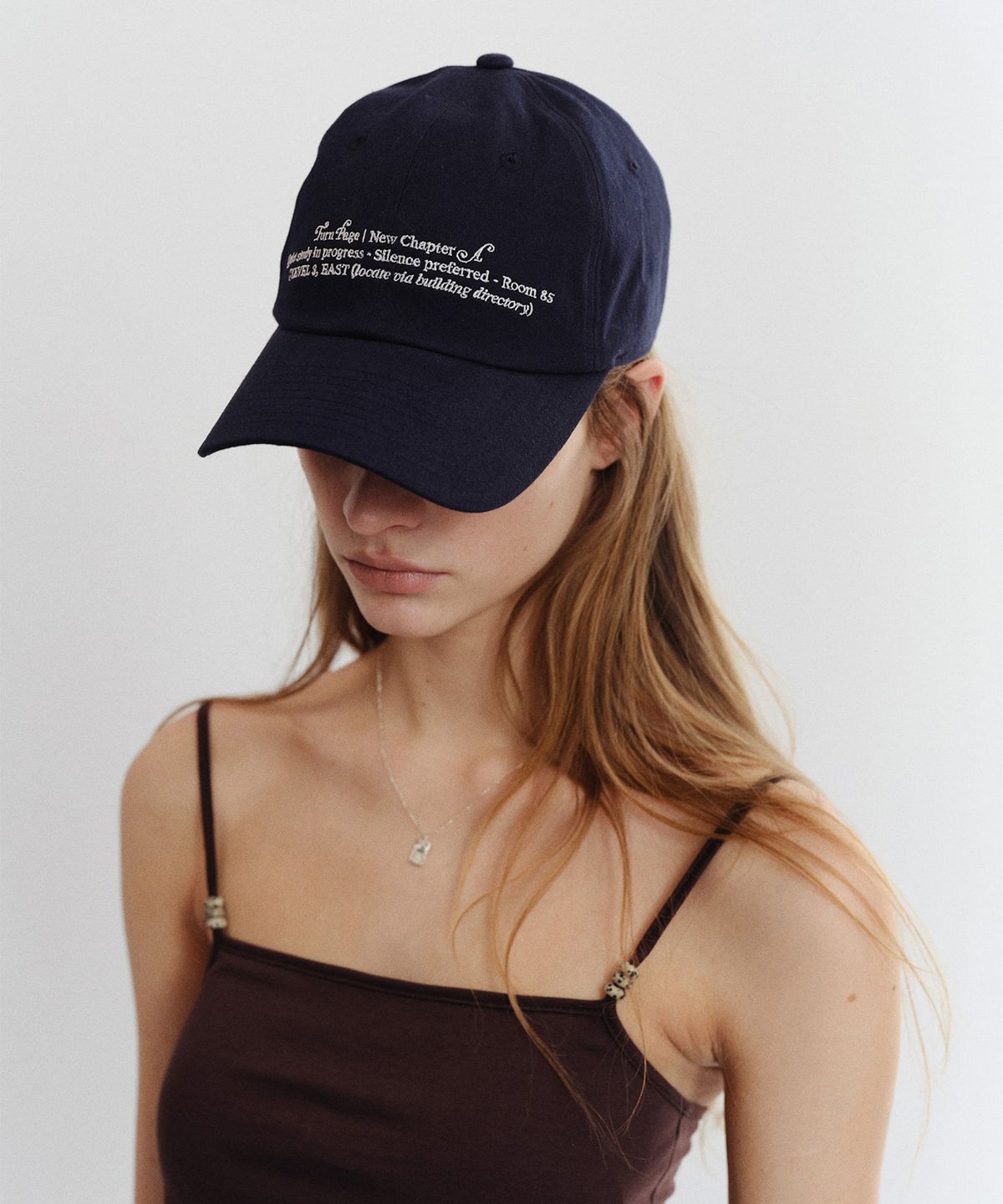 파로(FAHRO) TURN PAGE CAP NAVY