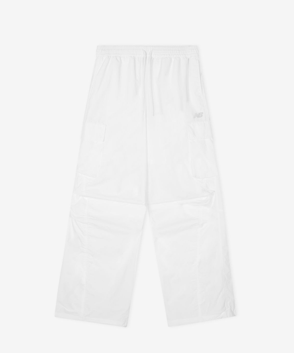 뉴발란스(NEW BALANCE) NBNTG2W412 / WOMEN 에센셜 경량 우븐 카고 와이드 팬츠 (WHITE)