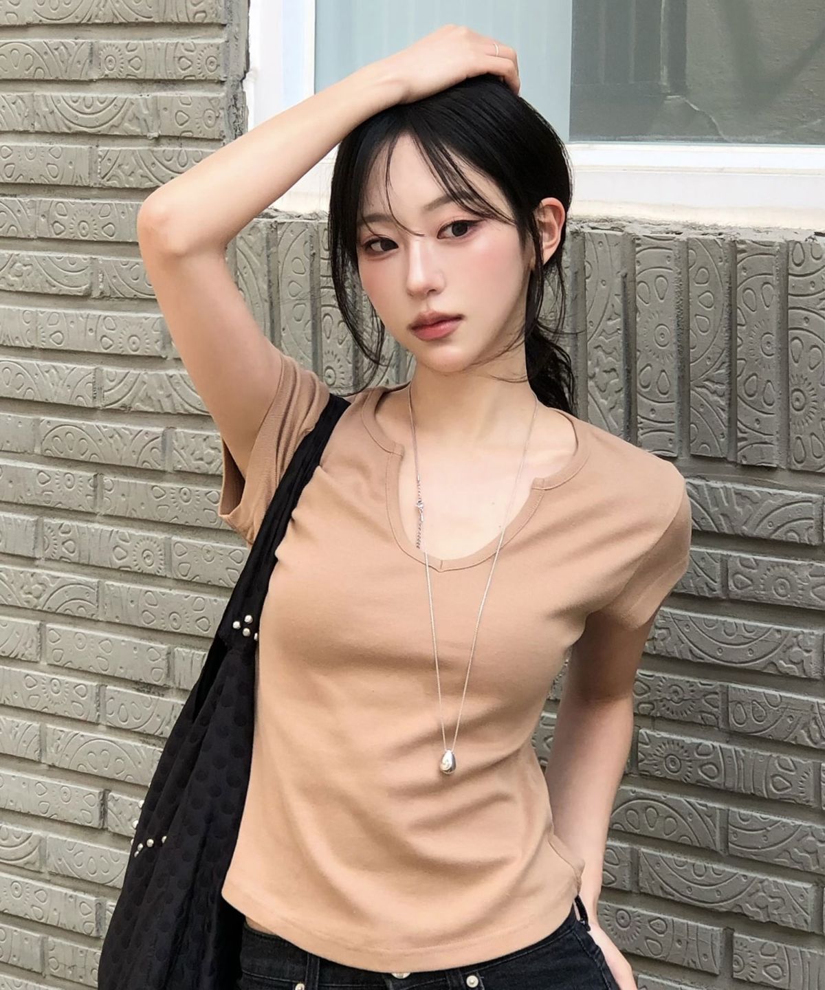 큐리티(CURETTY) C 90S LINE SLIT NECK HALF-SLEEVE T-SHIRT_CAMEL