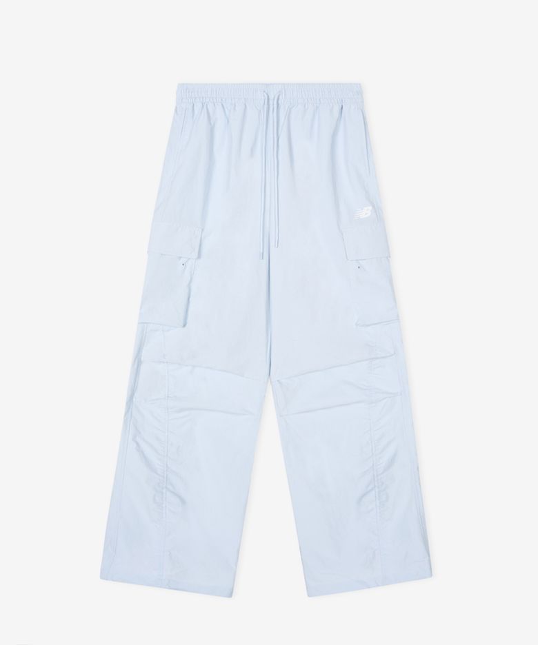 NBNTG2W412 / WOMEN 에센셜 경량 우븐 카고 와이드 팬츠 (L/BLUE)