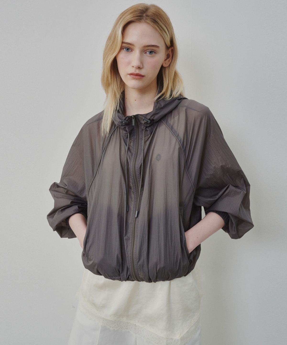 올리브 데 올리브(OLIVE DES OLIVE) 나일론 경량 후드 바람막이 OW6MM4060