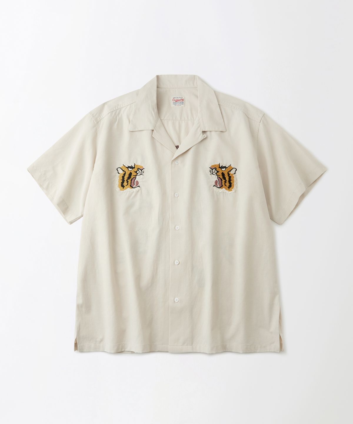 아웃스탠딩(OUTSTANDING) VINTAGE SOUVENIR HALF SHIRT_IVORY