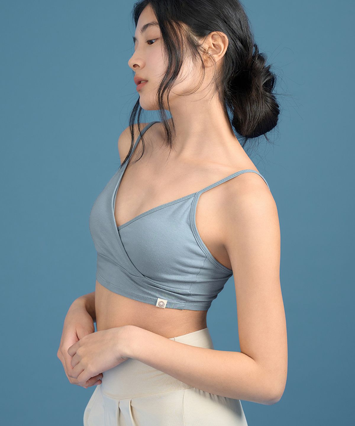 디야니(DHYANI) Prana Wrap Bra (Powder Blue)