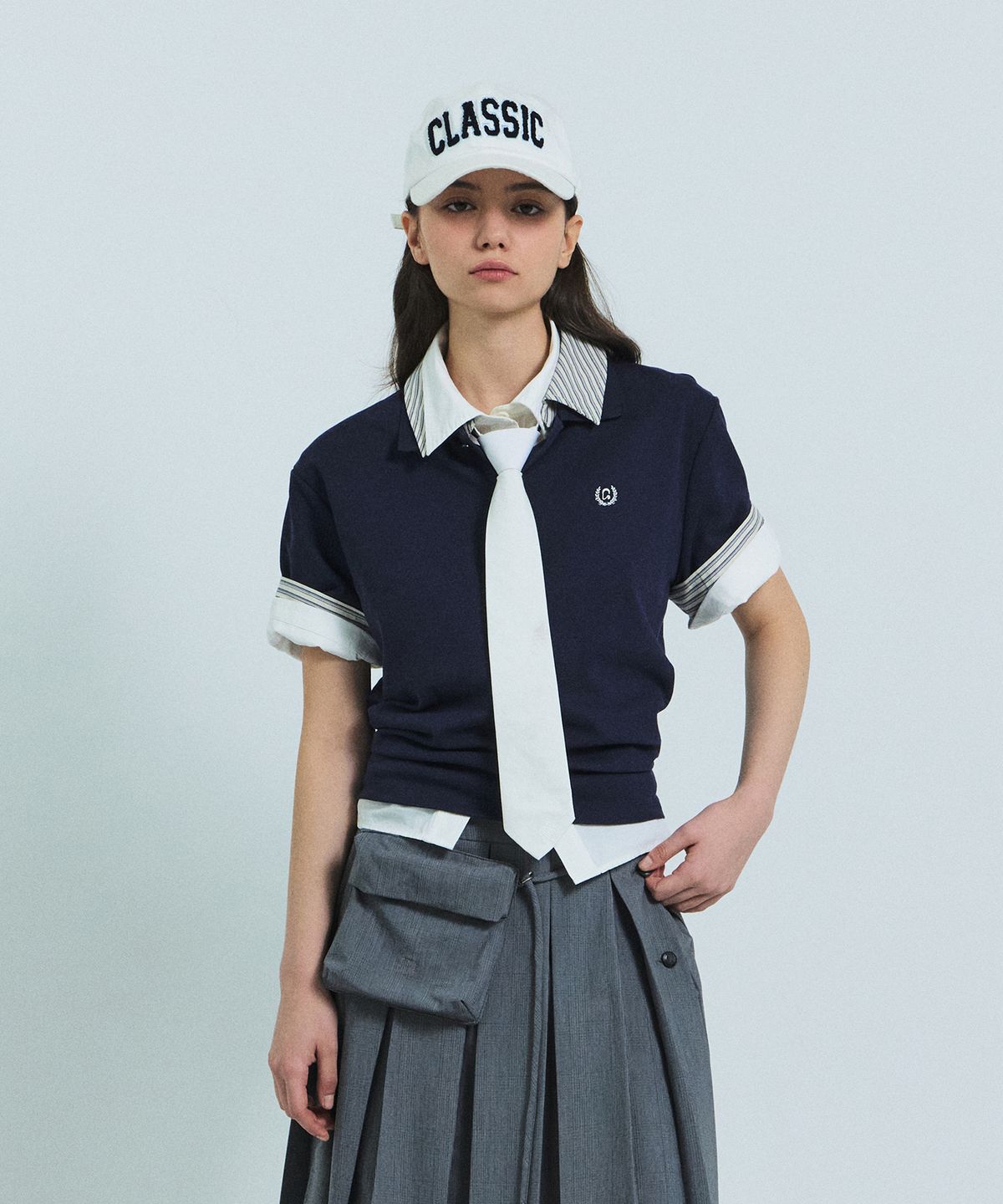 그로브(GROVE) POEM PIQUE T-SHIRT (NAVY)