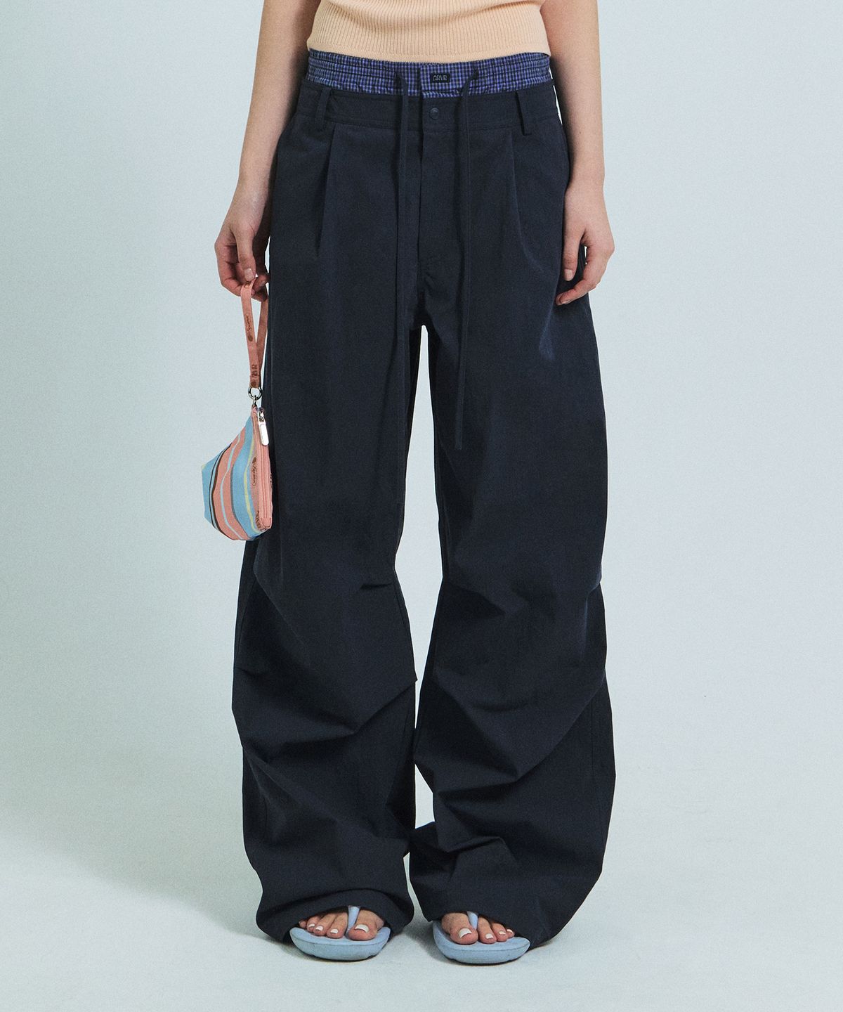 그로브(GROVE) 26SS MADISON LAYERED PANTS (NAVY)