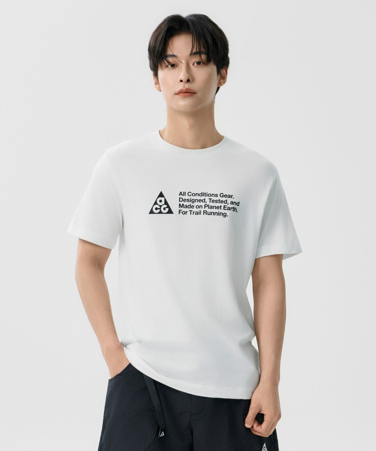 나이키(NIKE) ACG 드라이 핏 트레일 러닝 티셔츠 M - 서밋 화이트 / IO9630-121