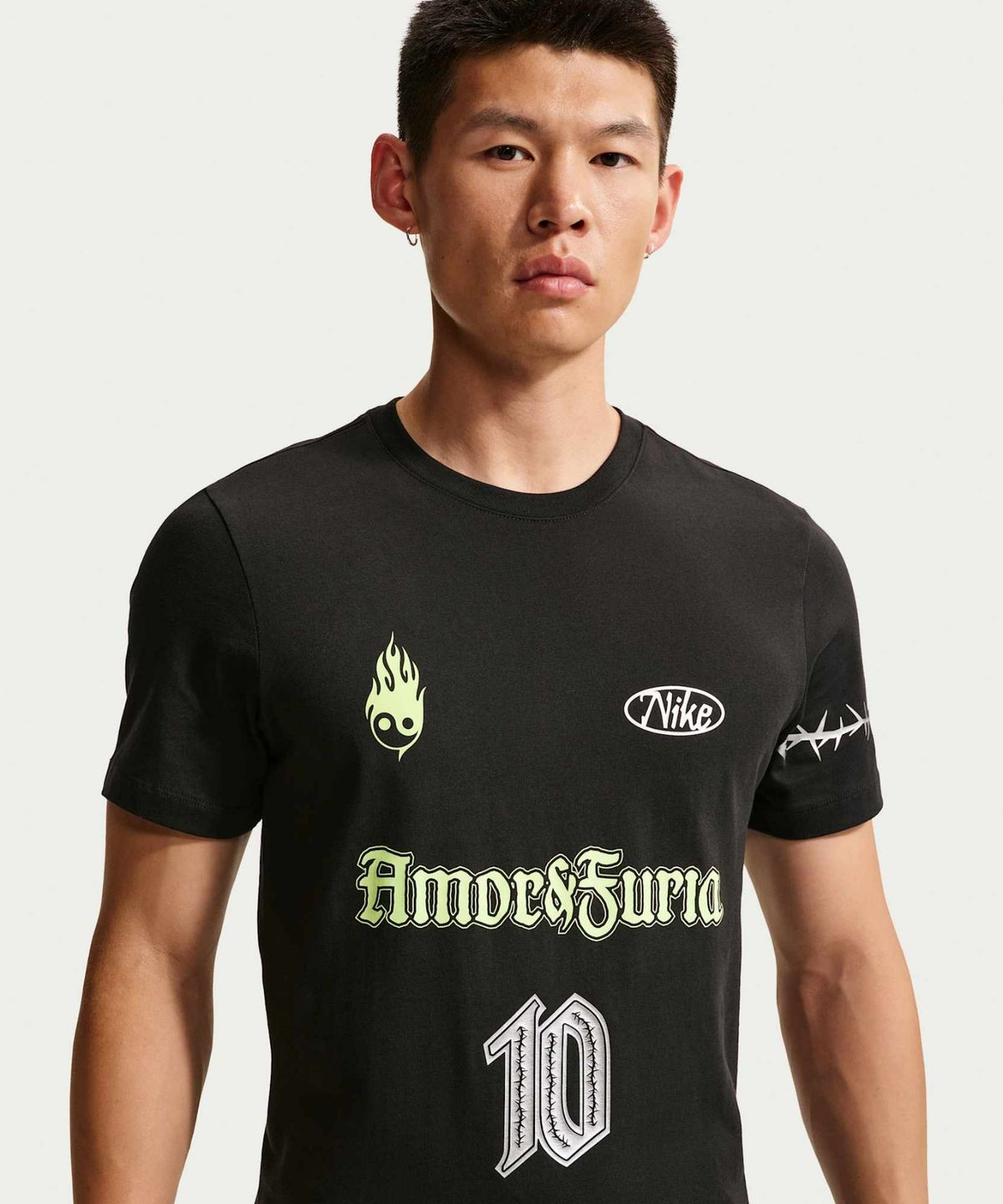 나이키(NIKE) 스포츠웨어 티셔츠 M - 블랙 / IR6861-010