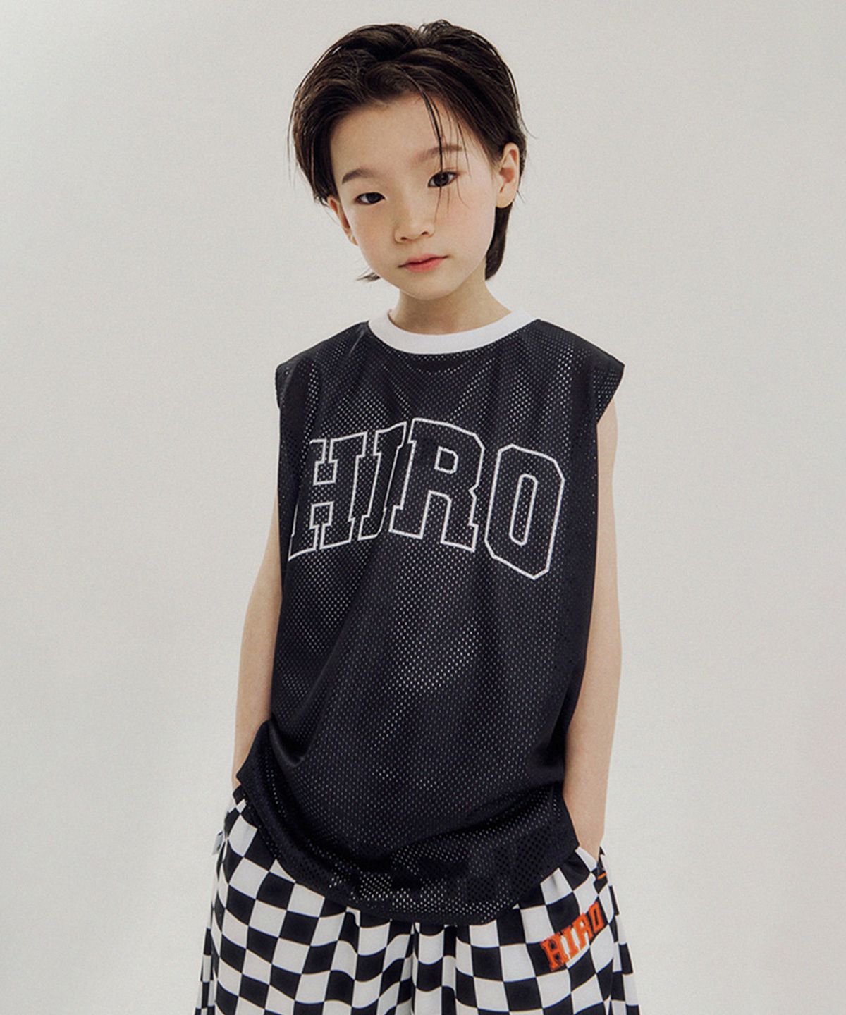 히로(HIRO) 블랭크 메쉬 컬러 슬리브리스