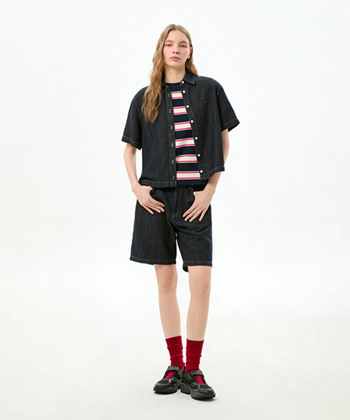 타미진스(TOMMY JEANS) 미아 버뮤다 쇼츠 (T32G1NEQ01TWL11AP)