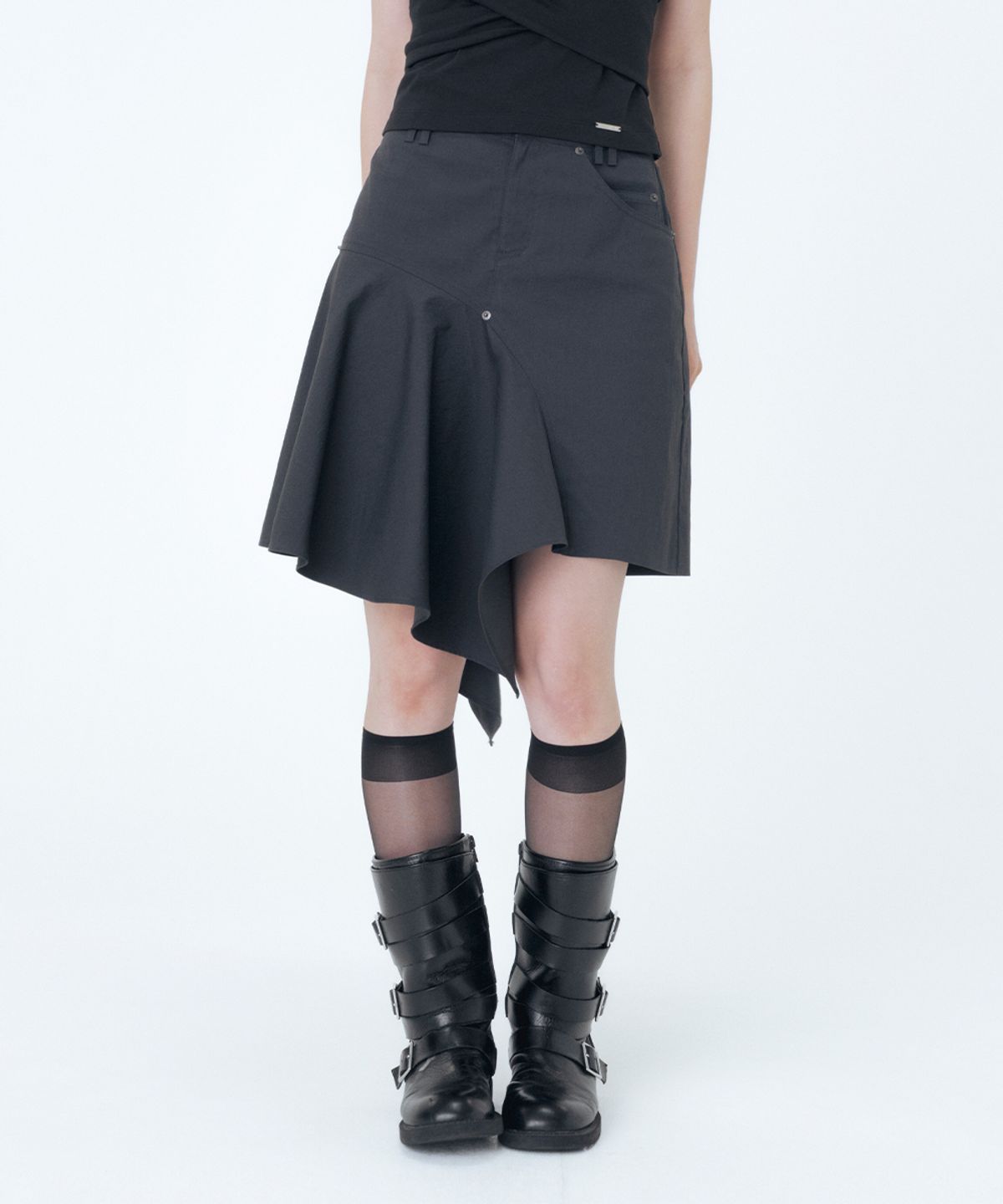 미세키서울(MISEKI SEOUL) One side draped midi skirt CHARCOAL