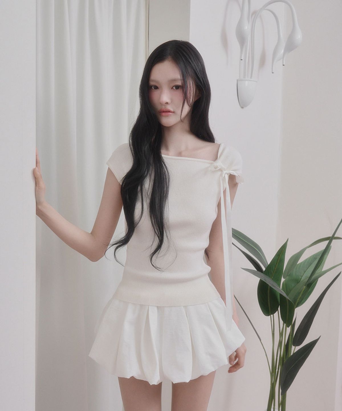 모아벨(MOABEL) BLUSH TIE KNIT - IVORY