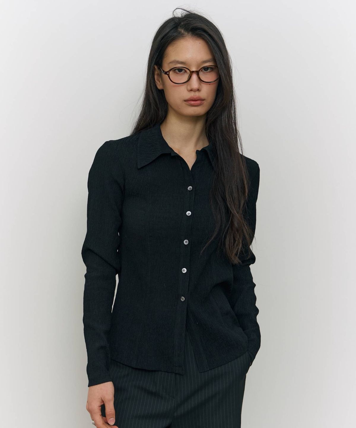 미노버(MINOUVER) Contour Pleated Shirt (black)