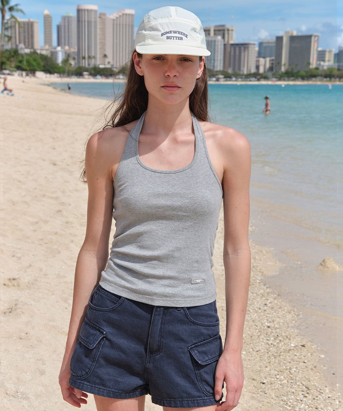 썸웨어버터(SOMEWHEREBUTTER) Shirring Halter Sleeveless - Grey