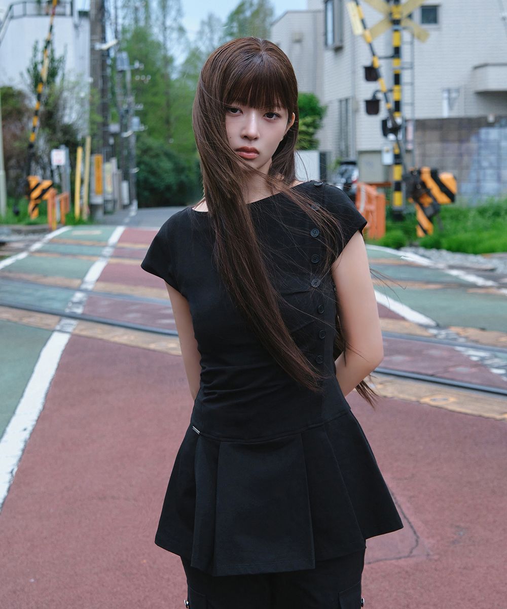 미세키서울(MISEKI SEOUL) Pleats button mini onepiece BLACK