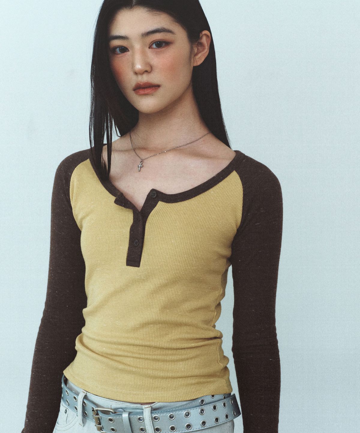드렁크텍스트(DRUNKTXT) [Woman] Reglan Henly Neck Long Sleeve Brown