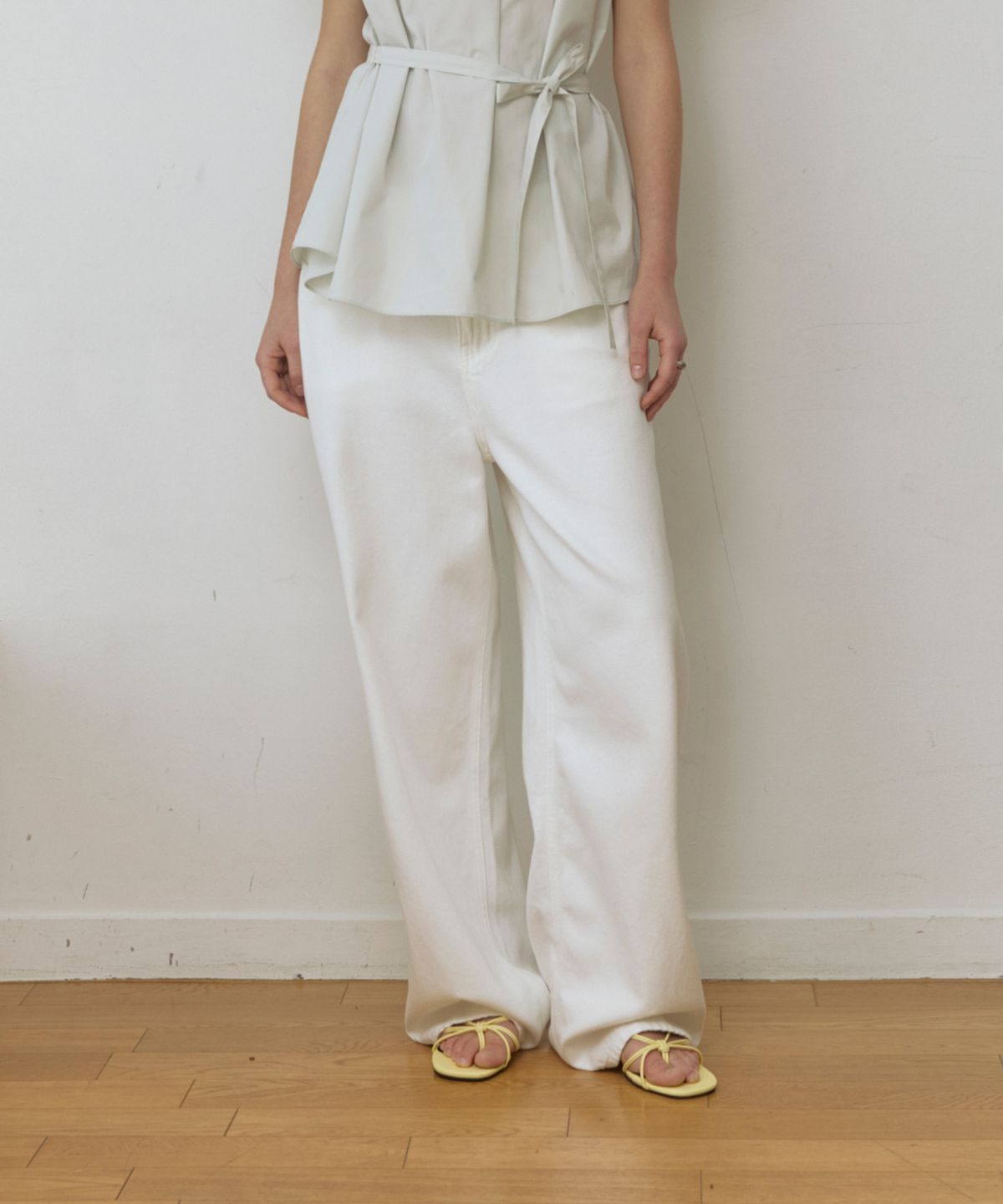 어다울(ADAUL) Horn clean wide cotton pants - white