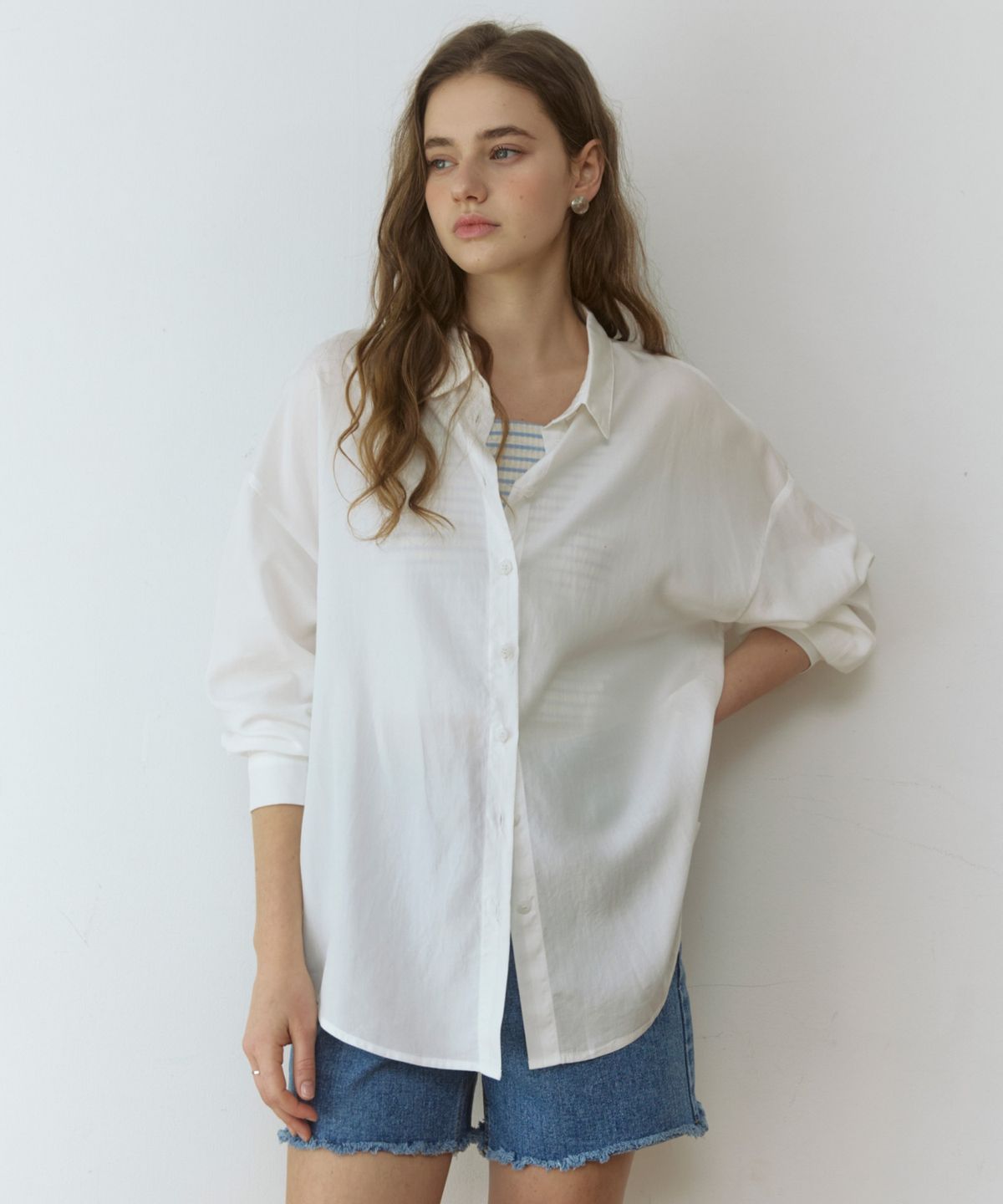 어다울(ADAUL) Soft overfit shirts - white