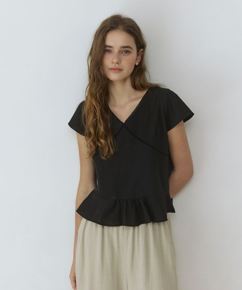 V cut lace jacquard blouse - black
