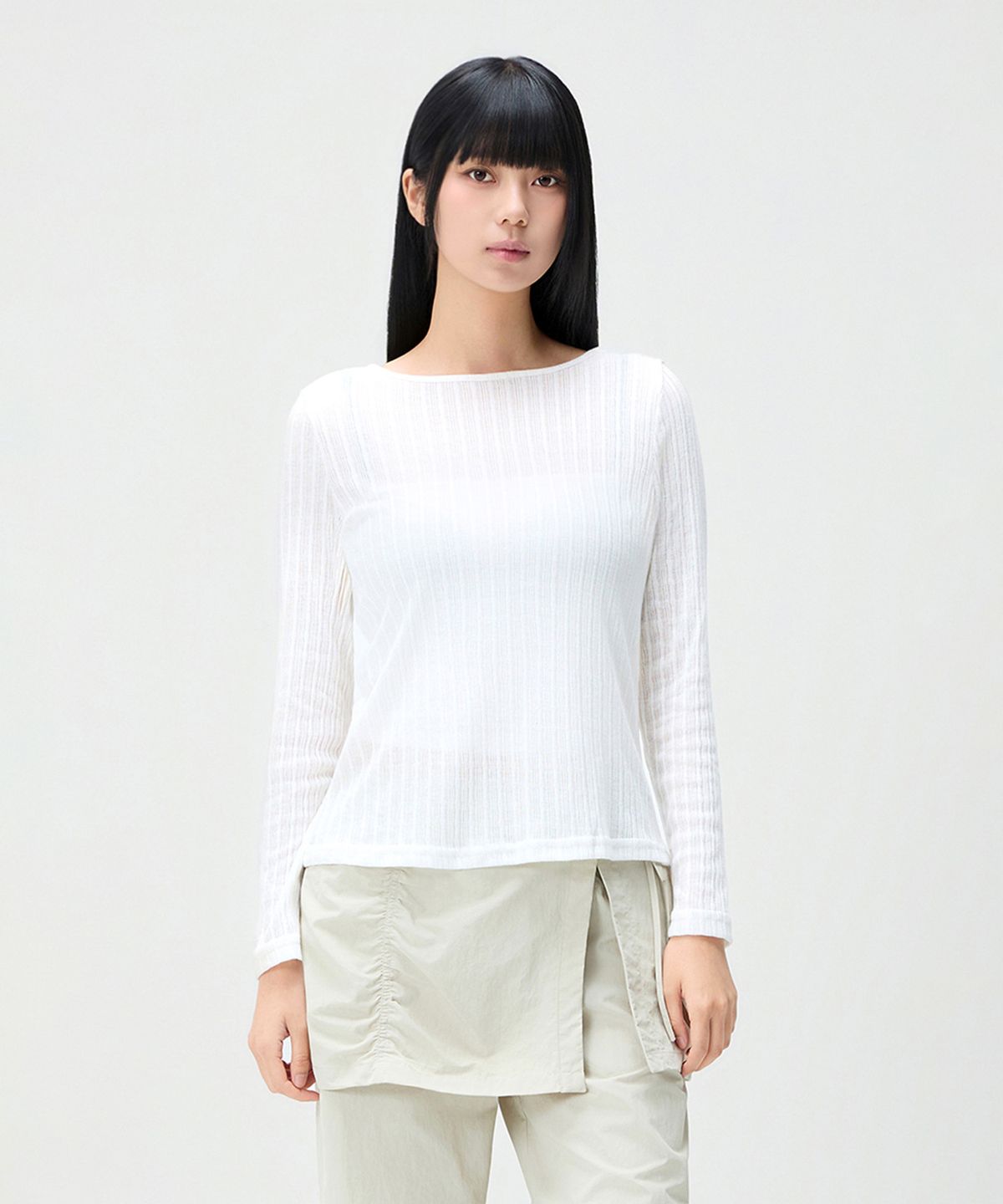 미쏘(MIXXO) 백 스트랩 긴팔 티셔츠_MIWLWG47SS