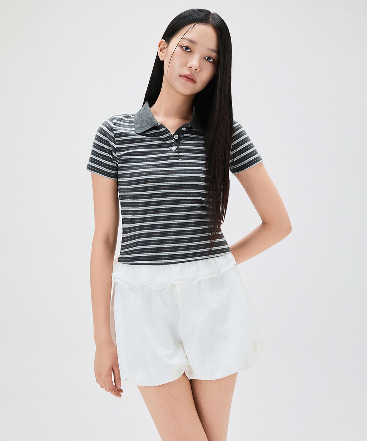 미쏘(MIXXO) 카라 스트라이프 반팔 티셔츠_MIWHWG504A