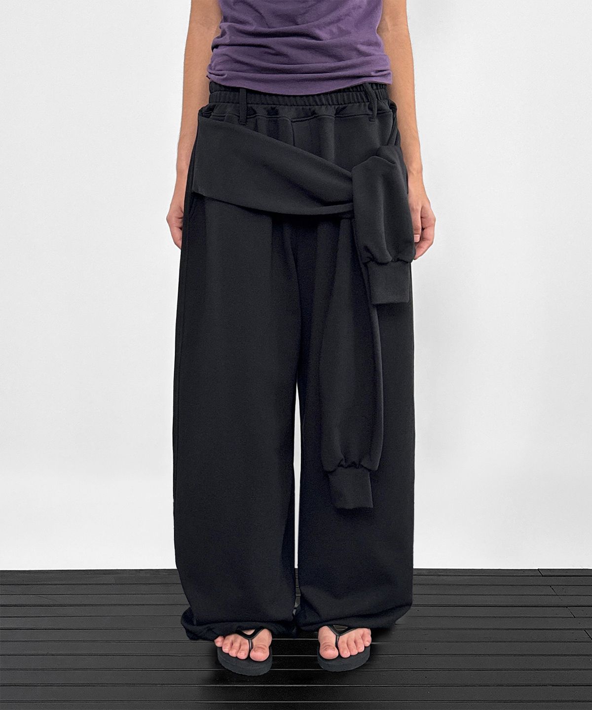 샌드릭(SANDRIC) Tied sweat pants_Black
