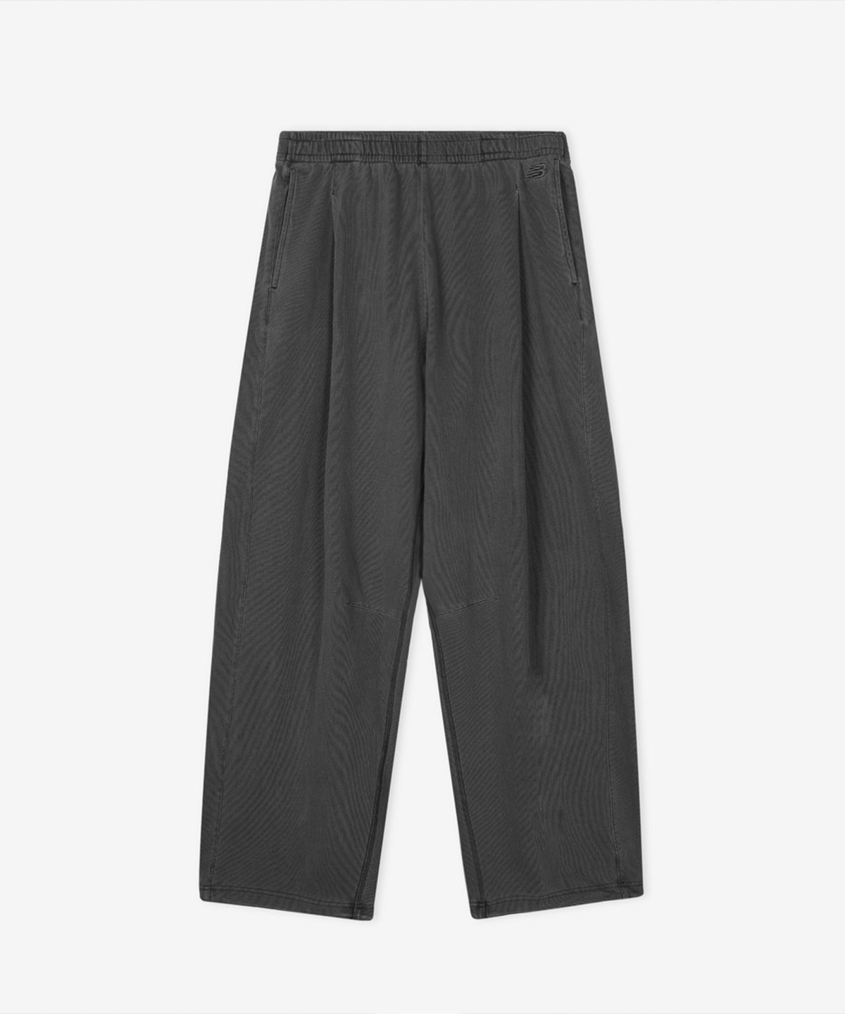 뉴발란스(NEW BALANCE) NBMLG21443 / UNI 에센셜 썸머 경량 사이드턱 오버와이드 팬츠 (D/CHARCOAL)