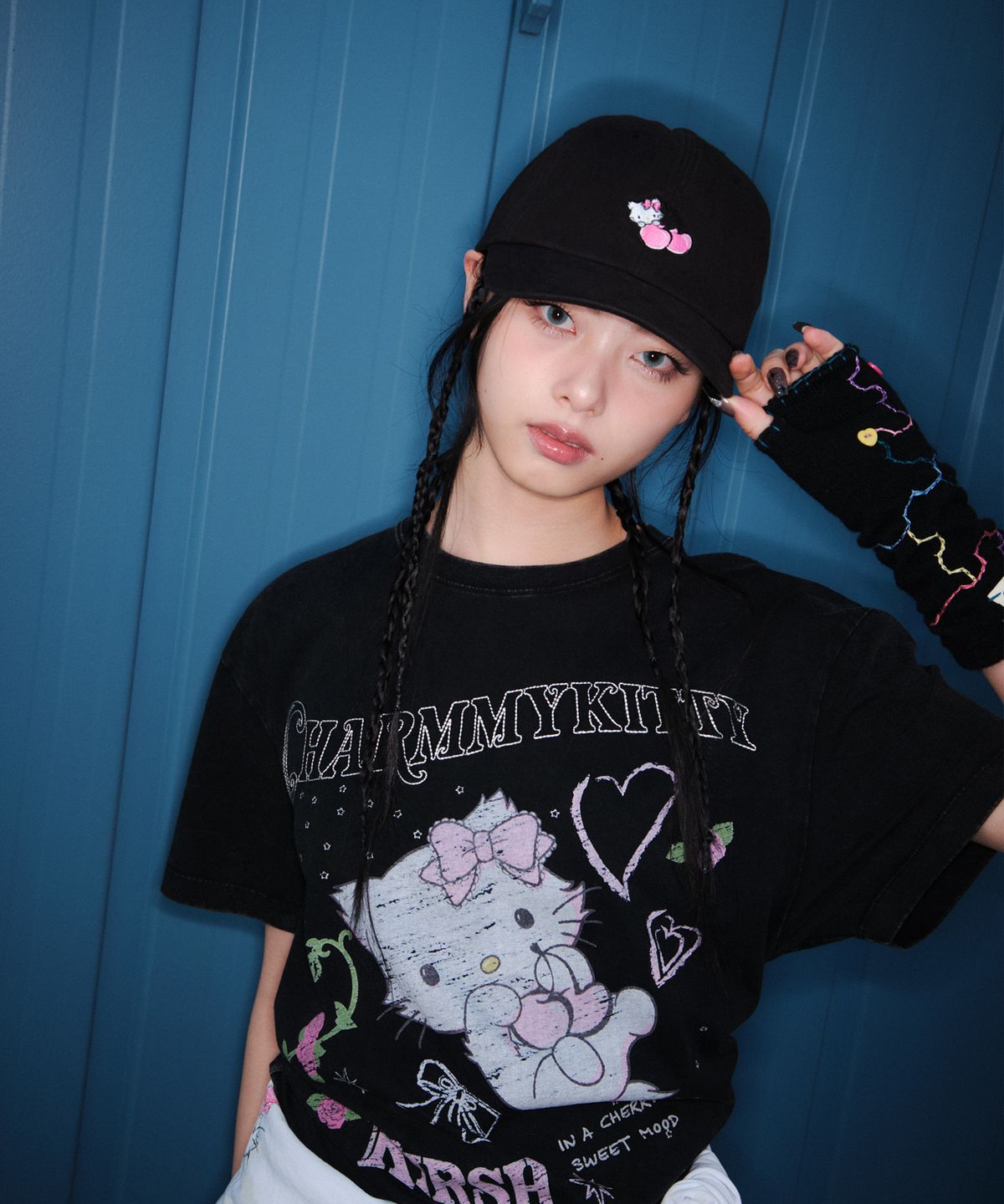 키르시(KIRSH) 키르시 X 챠미키티 그래픽 볼캡 [블랙]