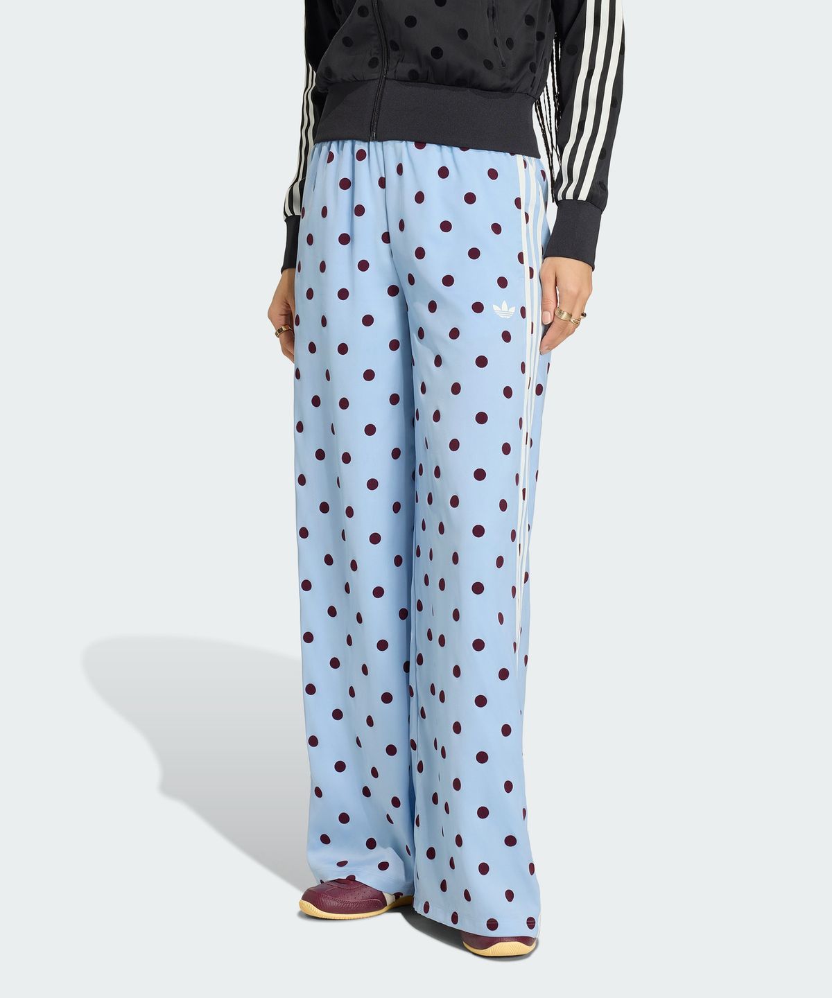 아디다스(ADIDAS) 새틴 폴카 닷 와이드 레그 팬츠 - 클리어스카이 / KV1170