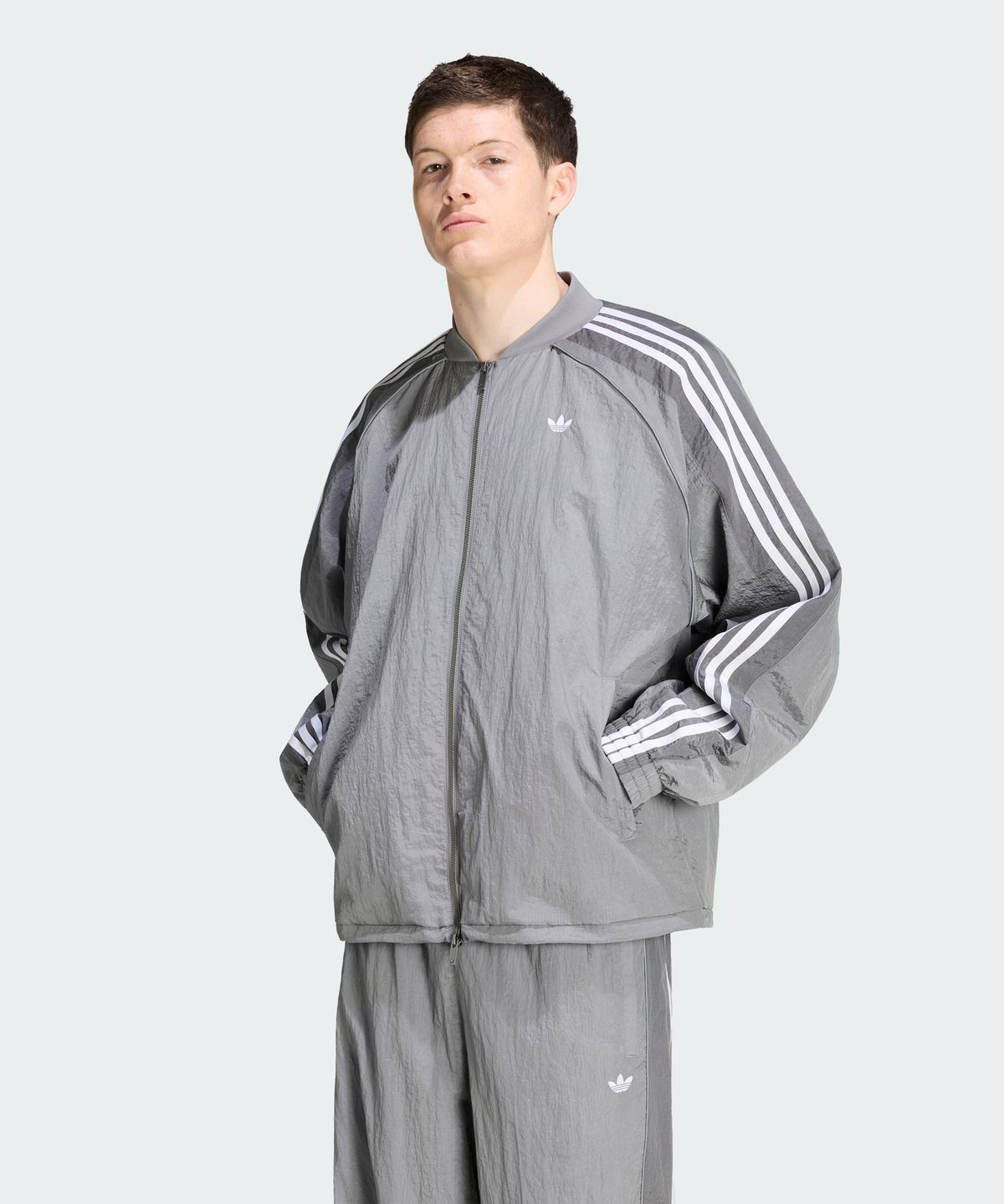 아디다스(ADIDAS) 아딜레늄 시즌 5 트랙탑 - 그레이 / KX4830