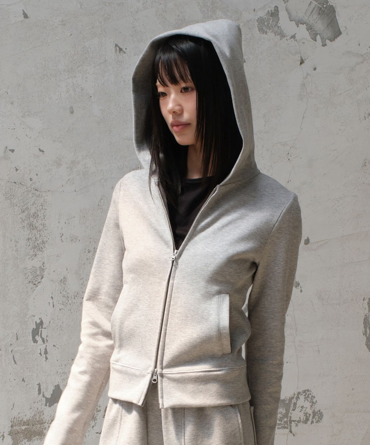 다이브인 우먼(DIVEIN WOMEN) [설라노 X DIVEIN WOMEN] REGULAR HOOD ZIP-UP (MELANGE GRAY)