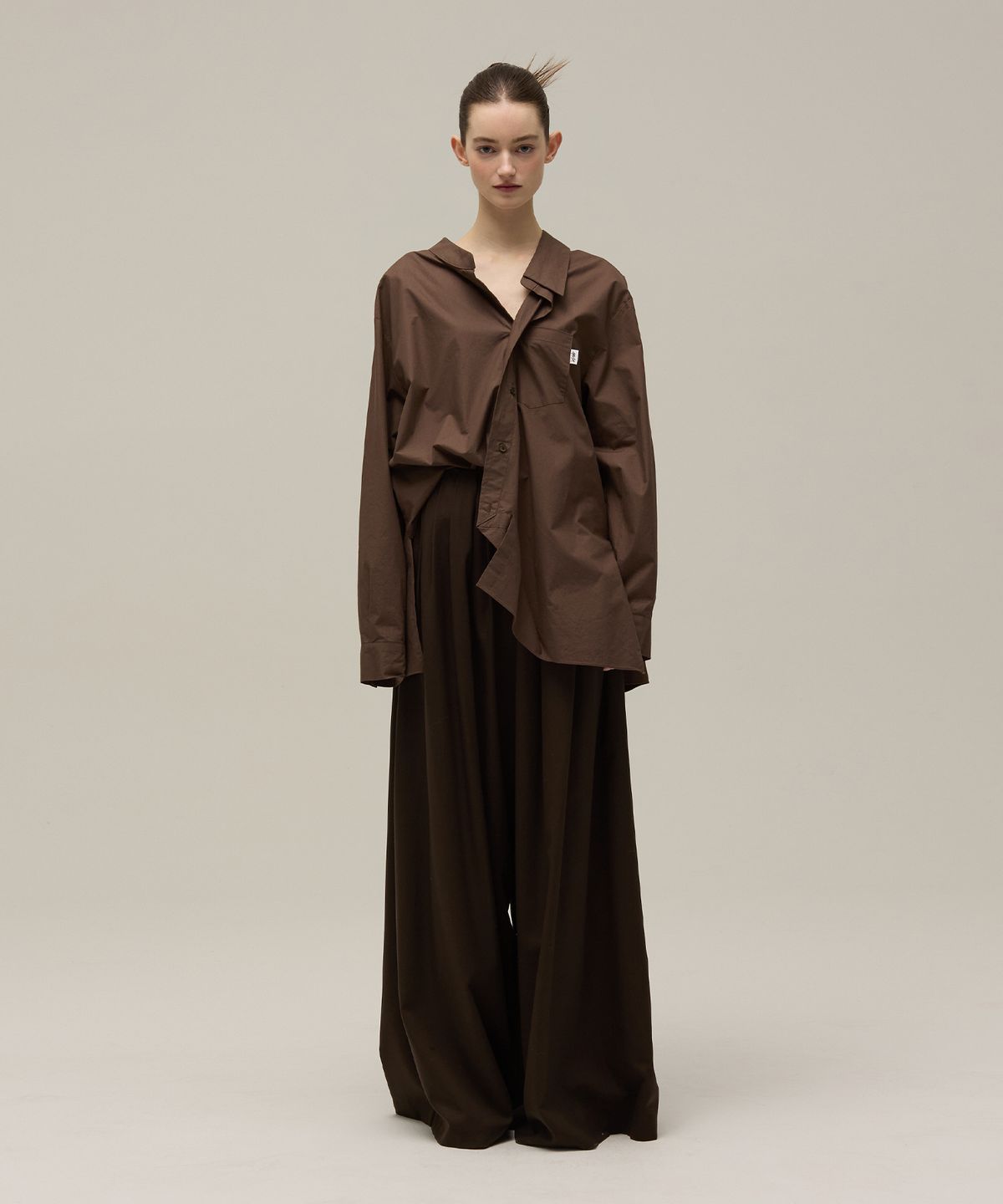 므아므(MMAM) Wide pleated pants