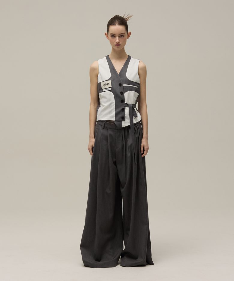 Wide pin tuck slacks