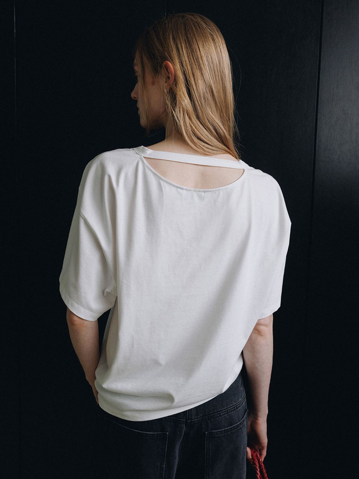 루에브르(LOEUVRE) Asymmetric Draped T-Shirt SW6ME761_2color