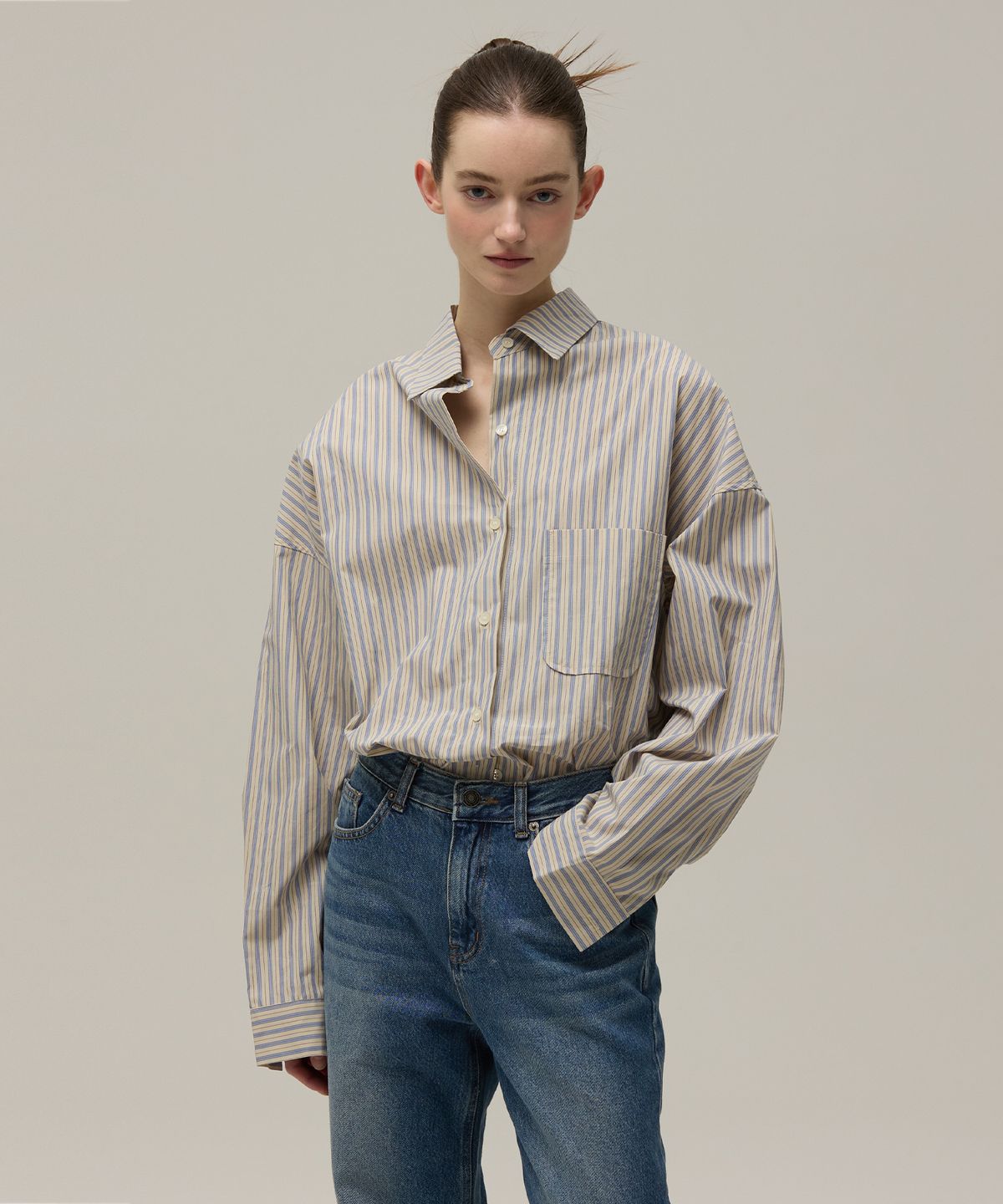므아므(MMAM) Stripe pocket pin tuck over-fit shirt
