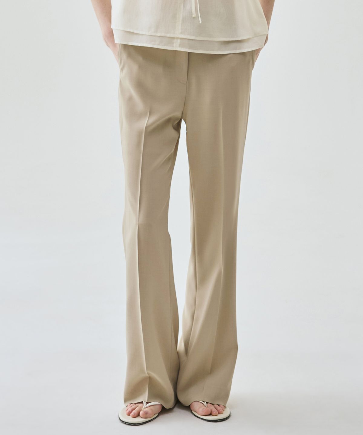 드로우핏 우먼(DRAWFIT WOMEN) 썸머 슬림 부츠컷 슬랙스 [BEIGE]