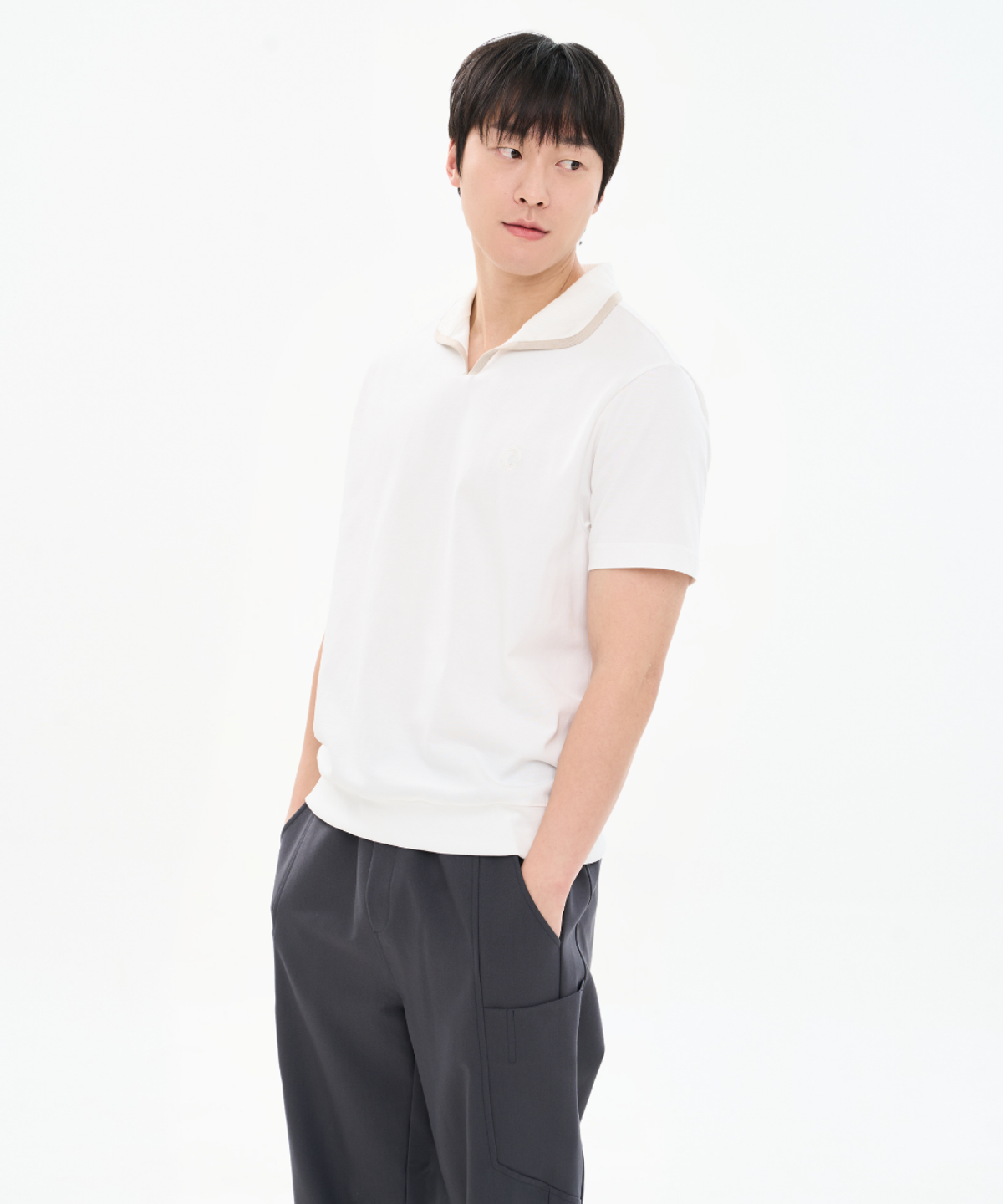 커스텀어스(CUSTOMUS) 남성 20수 코튼폴리 골지 배색 접밴드 카라 티셔츠 CXS26MKKT308 IVY
