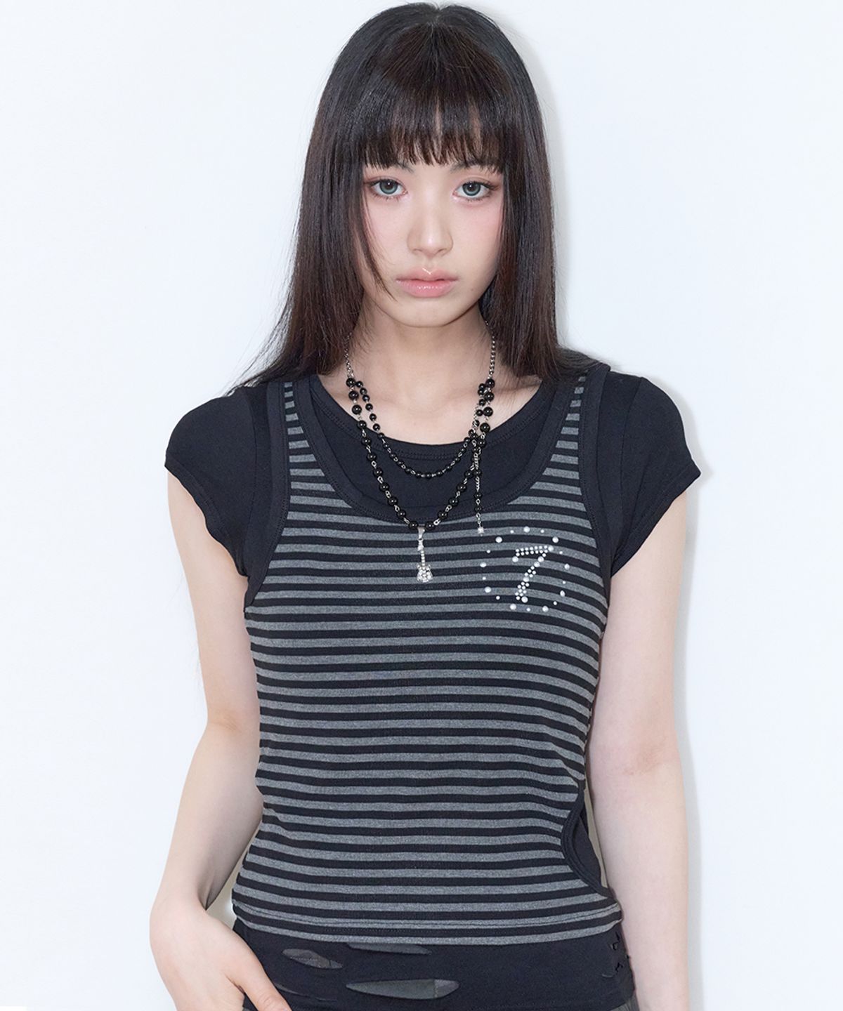러브이즈트루(LUVISTRUE) SY DAMAGE LAYERED TEE(BLACK)