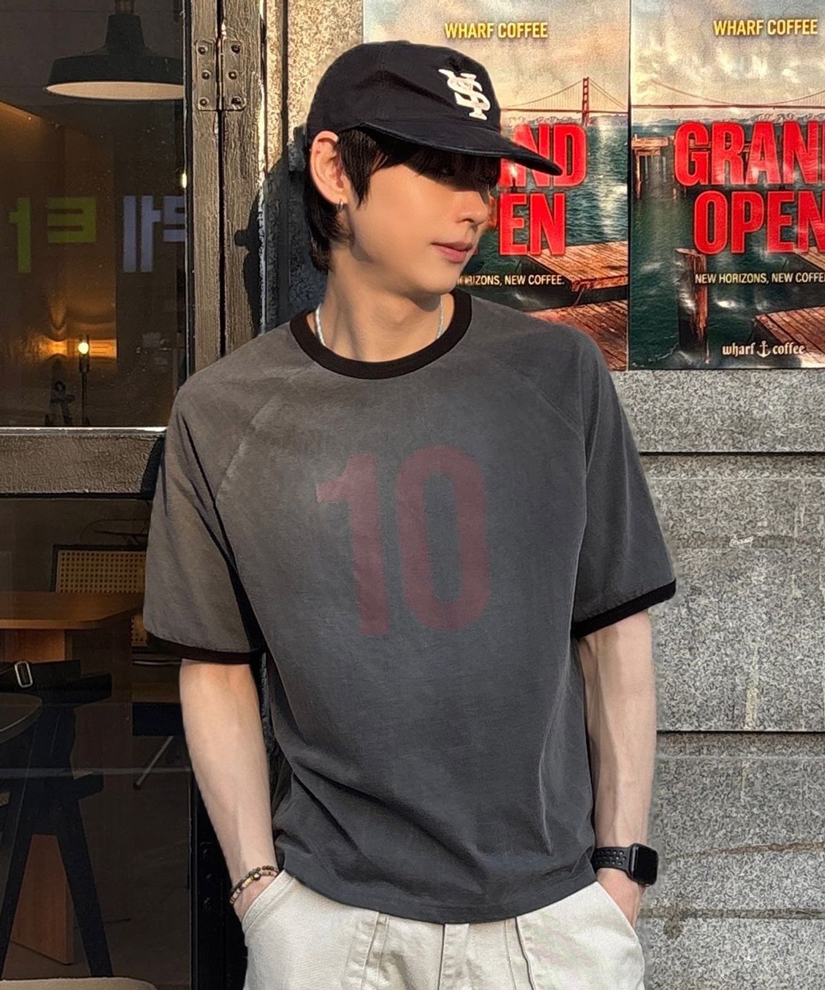 이코르(ECORR) [UNIISEX] 피그먼트 브러쉬 10 크롭 링거 티셔츠_차콜
