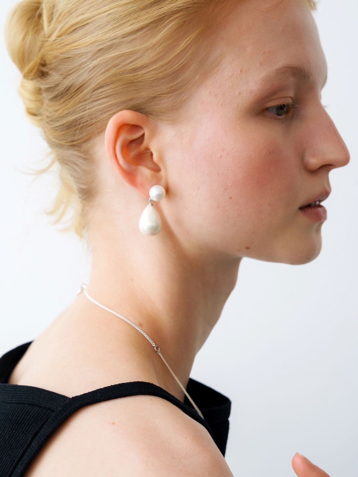 러브미몬스터(LOVE ME MONSTER) Bold Gem Drops Earrings (L261MER010)
