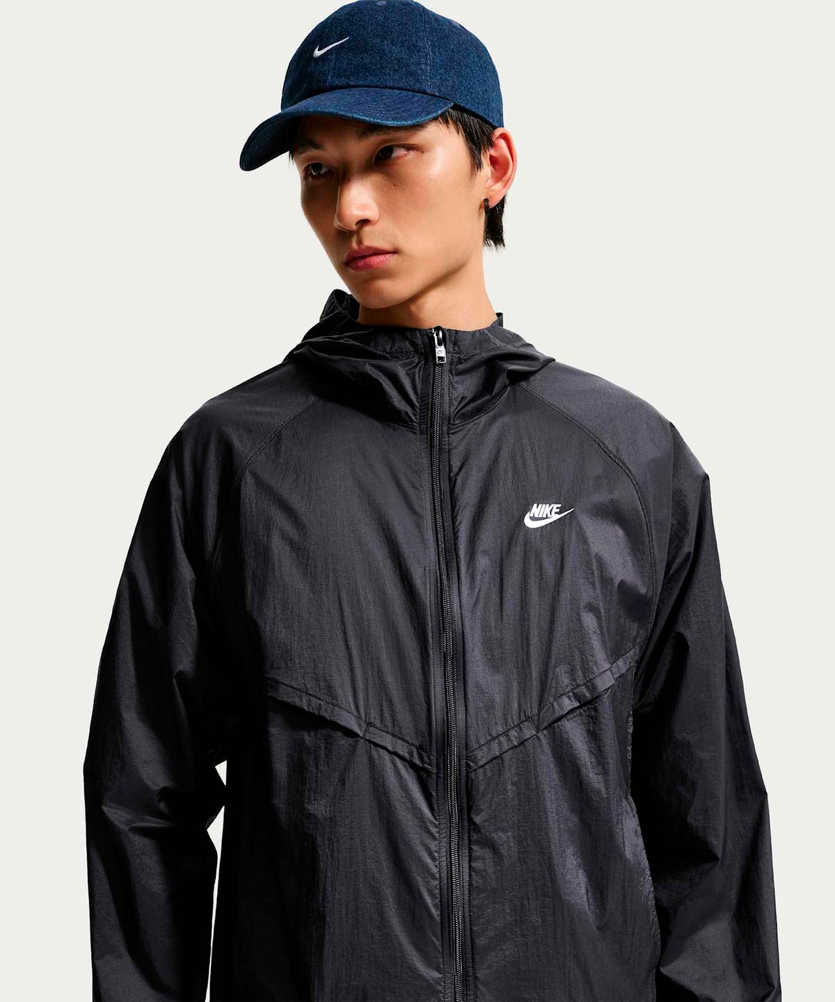 나이키(NIKE) 윈드러너 언라인드 풀집 UV 재킷 M - 블랙:화이트 / IO9628-010