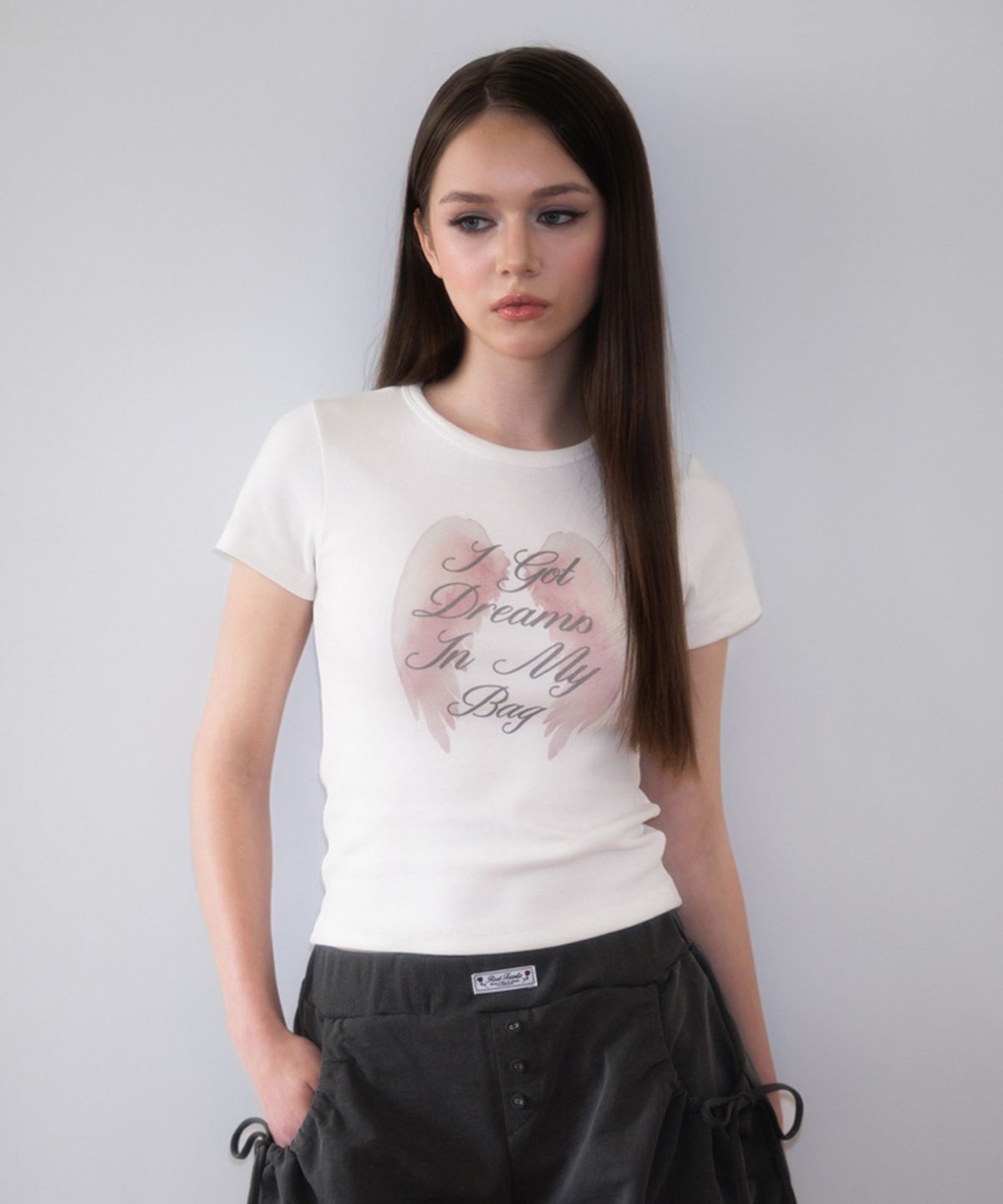 로제프란츠(ROSEFRANTZ) Angel Wing Lettering T-shirt [White]