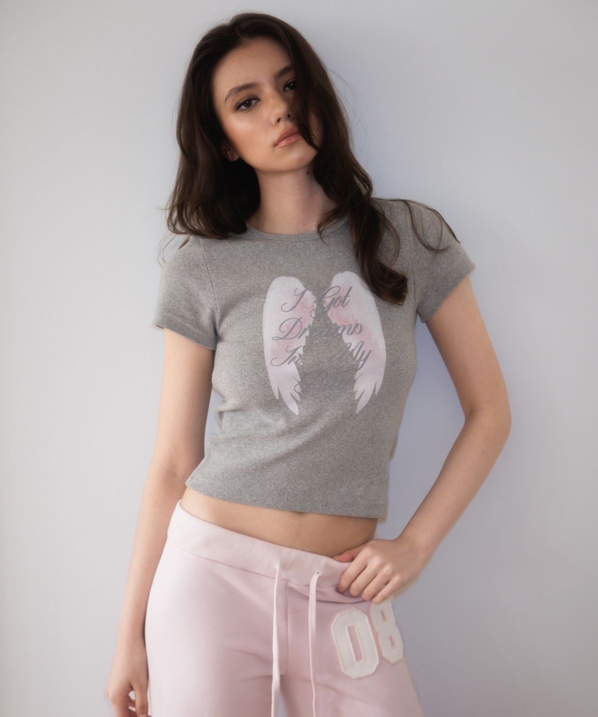 로제프란츠(ROSEFRANTZ) Angel Wing Lettering T-shirt [Gray]