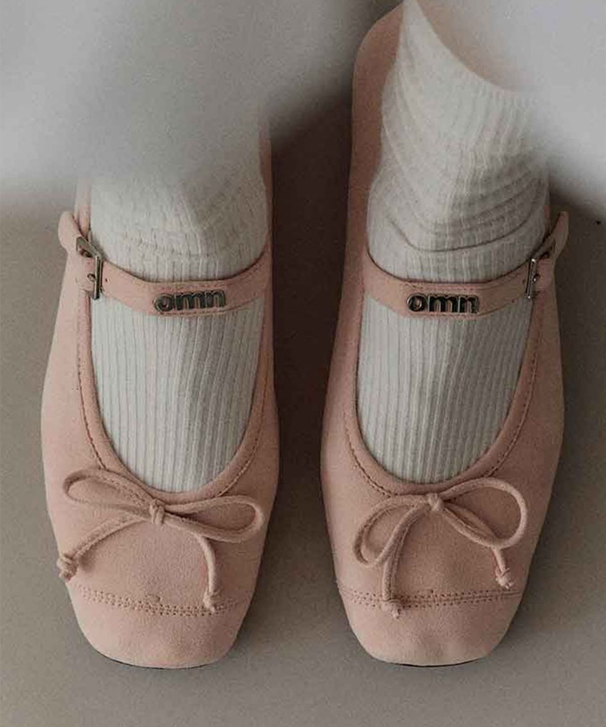 옴니포턴트(OMNIPOTENT) (206) omn Flat Shoes _Baby Pink