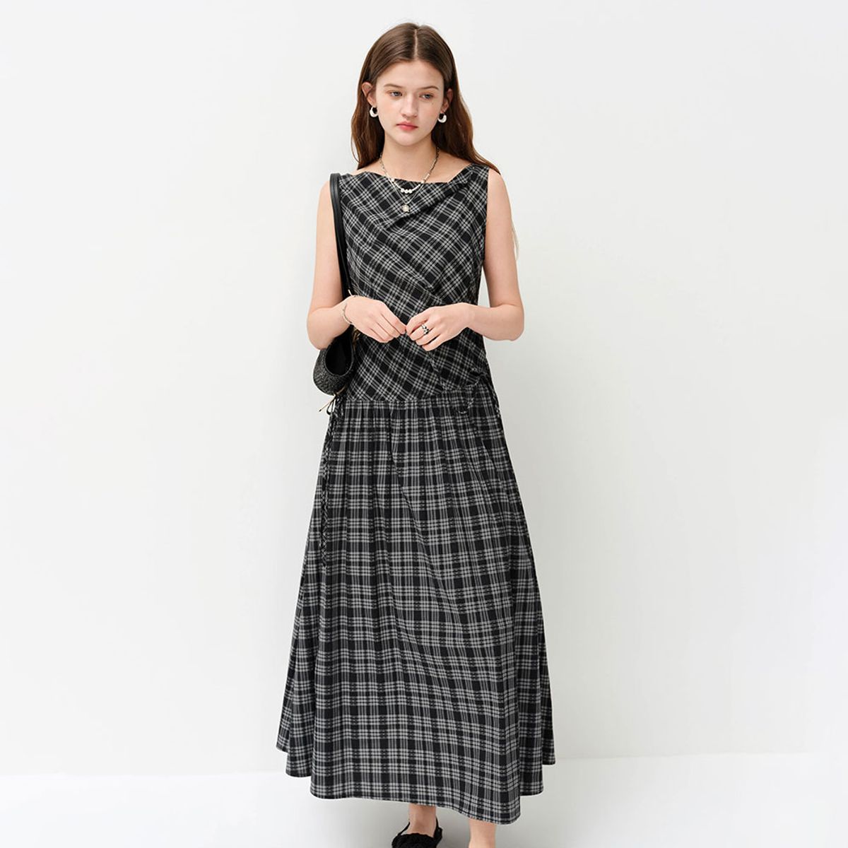 웬스데이딜라잇(WEDNESDAY DELIGHT) WD_Drape waist sleeveless long dress_2color