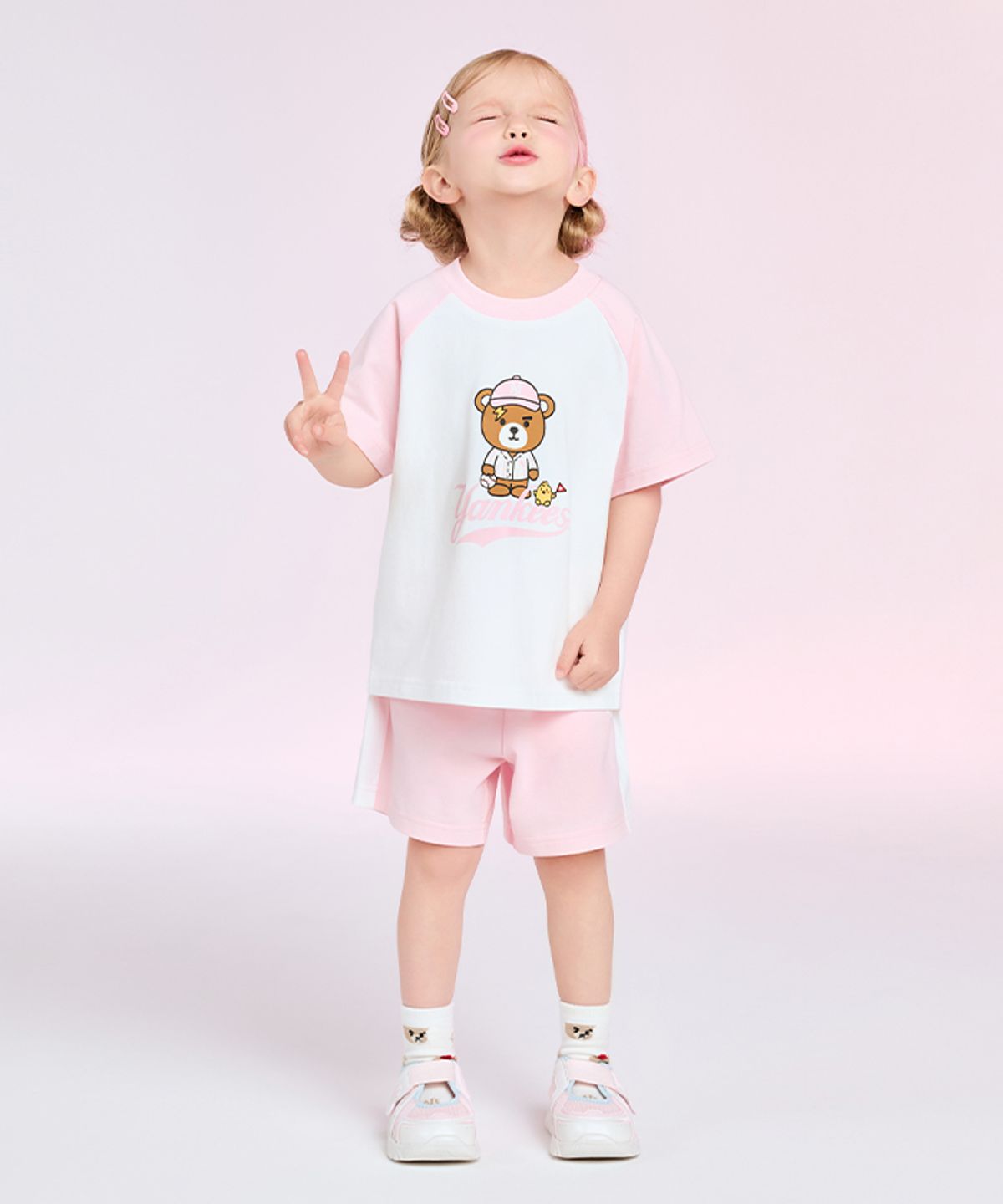엠엘비 키즈(MLB KIDS) 메가베어 프렌즈 배색 래글런 티셔츠 세트 NY (L.Pink)