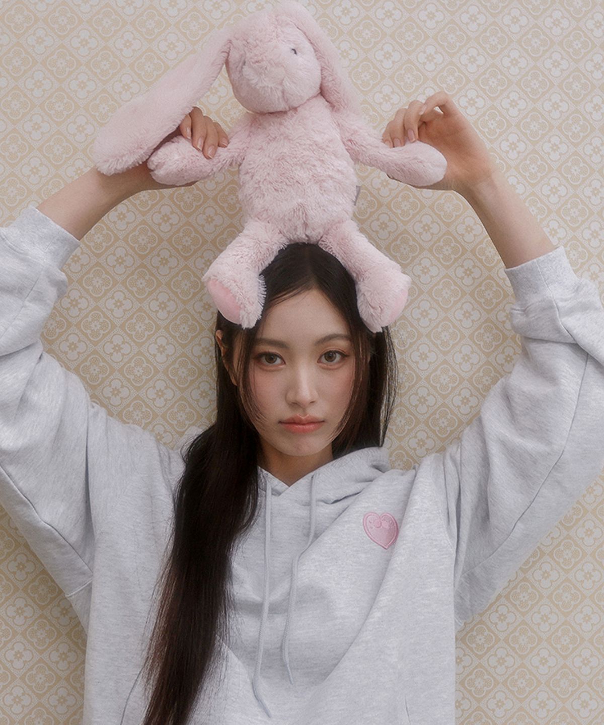 아이이이아이(IEEI) 하트 패치 후디