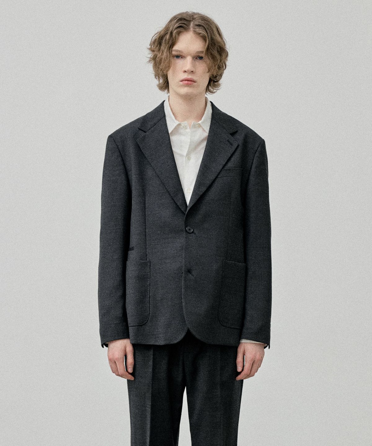 에스티코(STCO) HAUS ITALY WOOL 자켓 차콜 그레이 (세미오버핏)_CSJUC12HSC