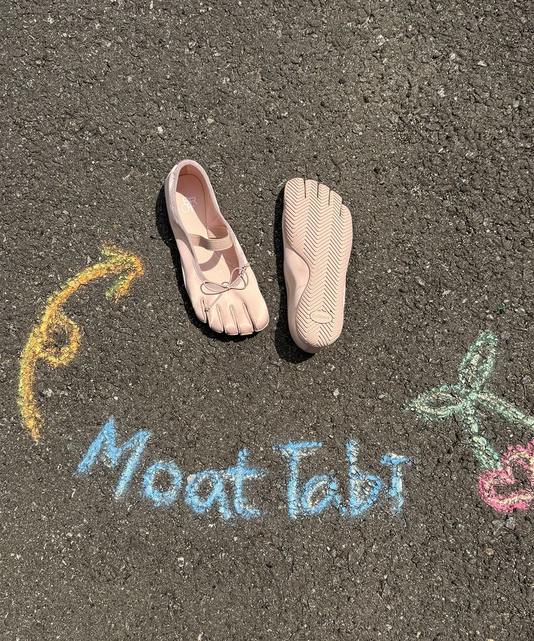 Moat Tabi Flat