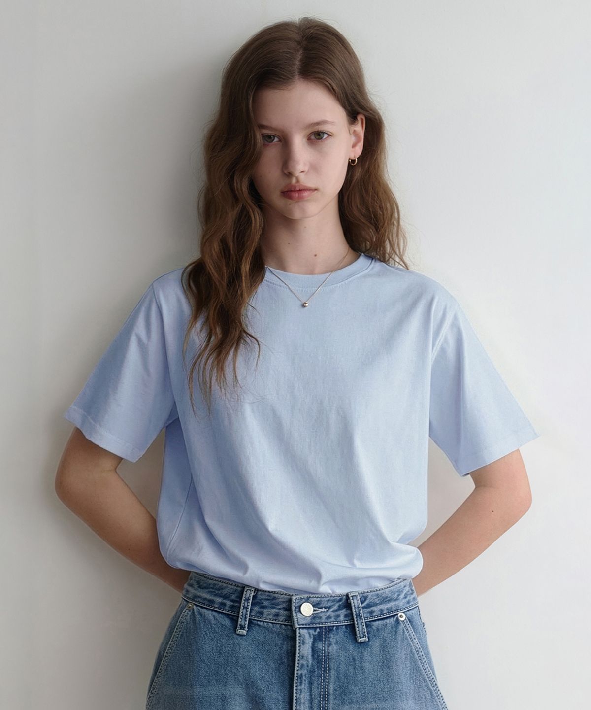 르나브(LENAV) esu round t-shirts (sky)