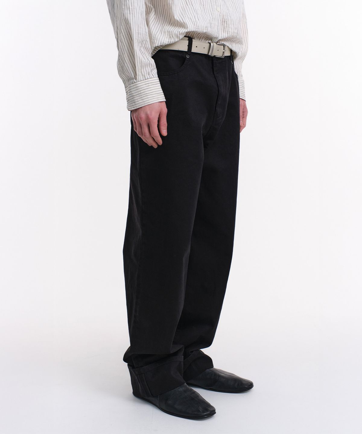 다이브인(DIVEIN) STRAIGHT TURN-UP COTTON CHINO (BLACK)